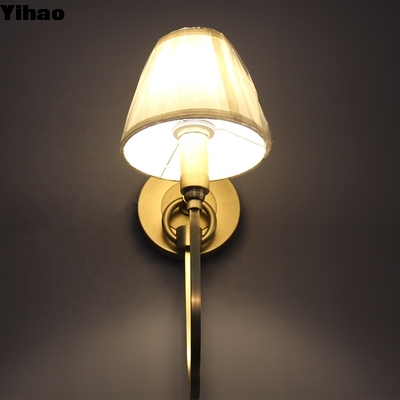 kopen Modern Brass LED Wall Lamp with Warm White Light for Living Room online vervaardiging
