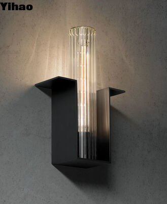 kopen Yihao Outdoor Messing Wandlamp met verstelbare hoogte en 3000K Warm White Light voor moderne decoratieve wandverlichting online vervaardiging