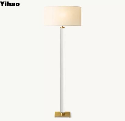 Kolomconstrueerde moderne vloerlampen Messing vloerlampen Schroef in