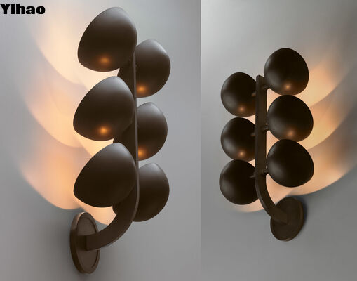 Messing wandlamp met 2700K warm wit licht en modern ontwerp voor binneninrichting